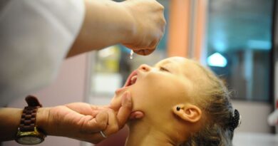 todas as crianças do município com idade entre 1 à 5 anos incompletos foram vacinadas.